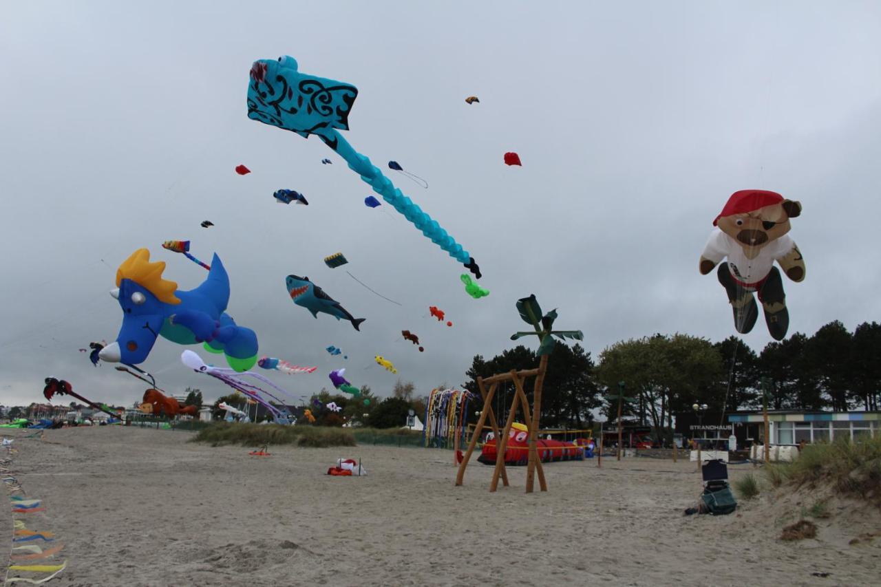 Ferienwohnungen Im Haus Strandburg Groemitz Ngoại thất bức ảnh