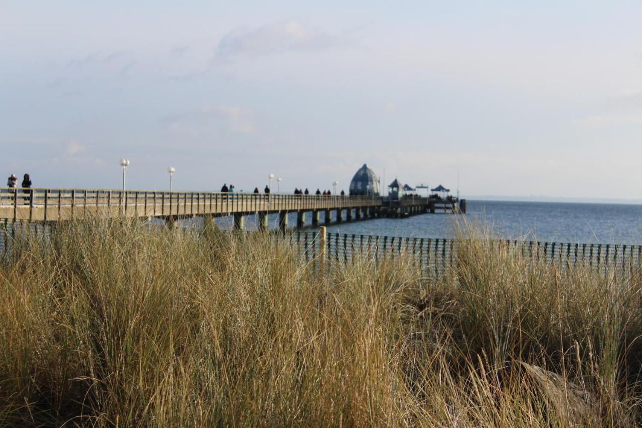 Ferienwohnungen Im Haus Strandburg Groemitz Ngoại thất bức ảnh