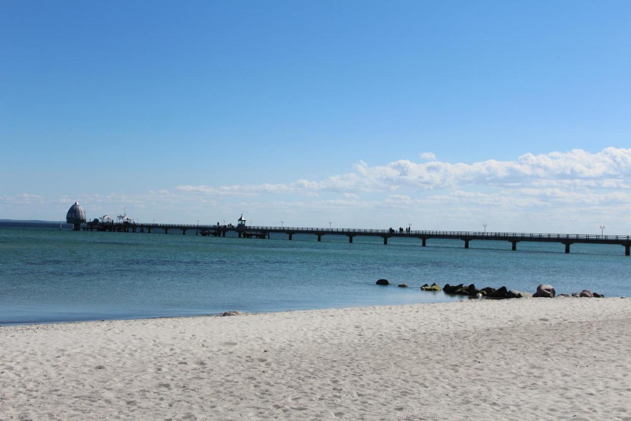 Ferienwohnungen Im Haus Strandburg Groemitz Ngoại thất bức ảnh