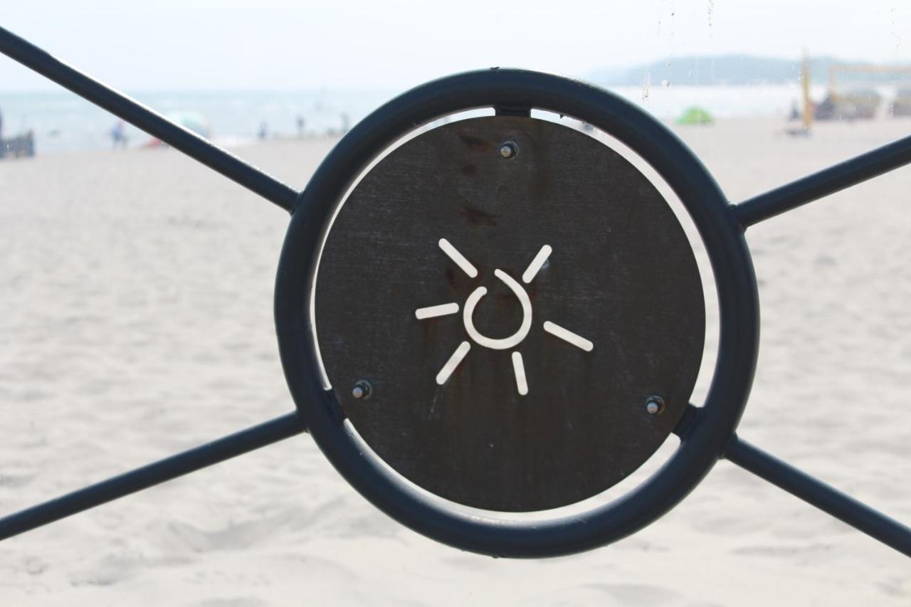 Ferienwohnungen Im Haus Strandburg Groemitz Ngoại thất bức ảnh