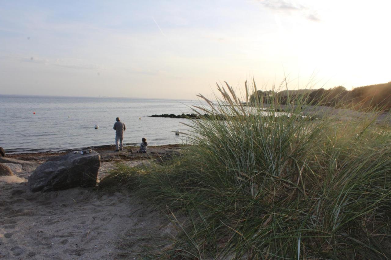 Ferienwohnungen Im Haus Strandburg Groemitz Ngoại thất bức ảnh