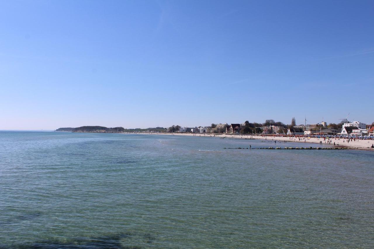 Ferienwohnungen Im Haus Strandburg Groemitz Ngoại thất bức ảnh